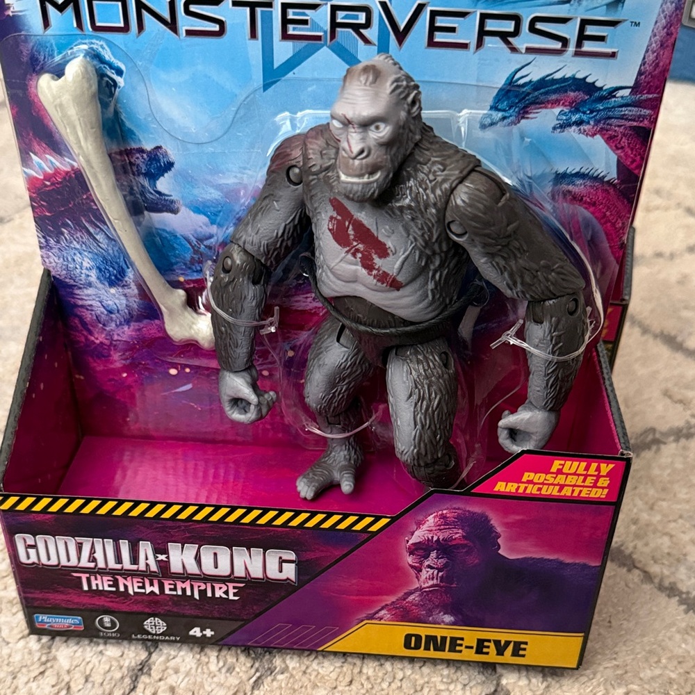 Monarch Monsterverse Action Figures - Picture 3 of 3